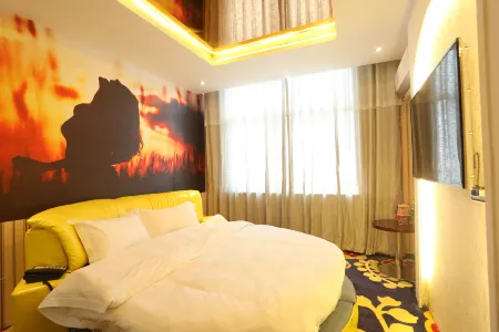 Xihua Jiatai Business Hotel Отели рядом с достопримечательностью «Jizi Reading Platform»