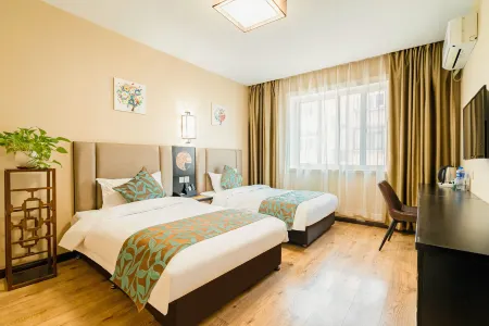 ZHONG YUAN HOTEL
