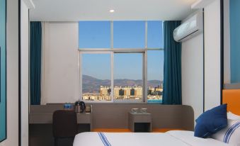 Xinhui Light Culture Hotel (Baoshan Kowloon Store)