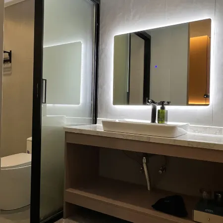 Moxiang Qingzhu Hotel (Linyi No.1 Middle School)