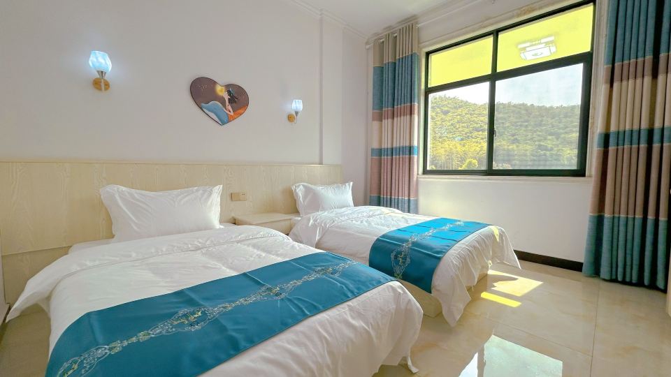 Anji Baiyue Homestay