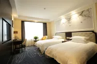 Golden Triangle Hotel