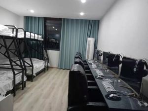 Ice City Snow Dream E-sports Network Hotel