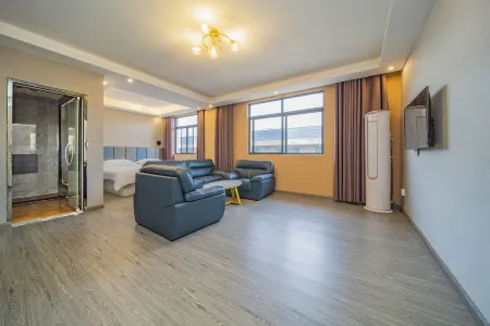 Bao Lai Hotel Отели рядом с достопримечательностью «Mao Zedong Former Residence (Northwest to Sanwan Travel Shopping Center)»