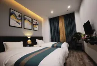 Hongzuan Business Hotel