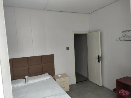 Panjin Jinmingquan Hostel