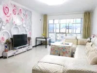 Chishui Waterfall Apartment
