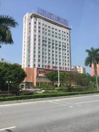 Guangli Hotel Отели в г. Дэцин