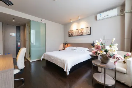 Jinjiang Inn Select (Xi'an Bell Tower North Street Metro Station)