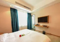 Jinggangshan Phoenix Business Hotel
