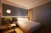 Orange Hotel (Mingdi, No. 10, Huaihai Middle Road, Shanghai) Hotels near Heishigongyu Site