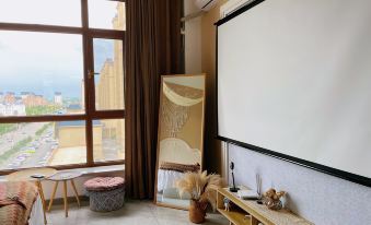 Hani Loft Self-service Apartment (Meihekou Never-Sleeping City Branch)