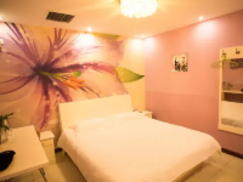 Home Inn Pebble Hotel (Xinjiang Jiangzhou Road) Hotel di Xinjiang