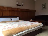 Jilong Yage Hotel