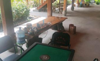 Jinghong Huayao Dai Farmhouse Chinese Inn