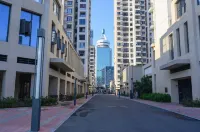 Meilun Jinyue Hotel (Xiamen Zhongshan Road Wenzao Subway Station)