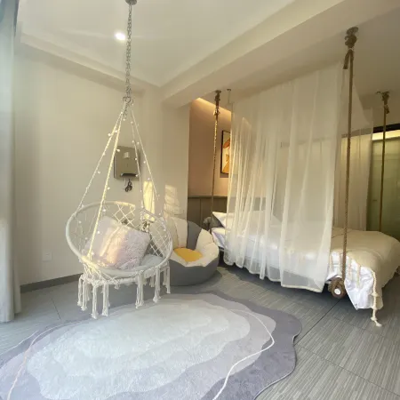 Changyang 168 Themed Homestay