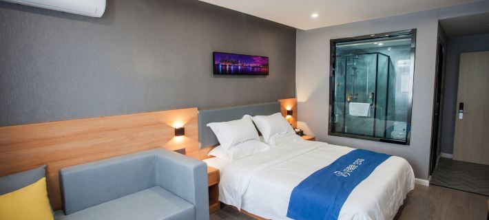 Home Inn Huaxuan Hotel (Huailai Zhongbao Street Railway Station) Hoteles en Huailai
