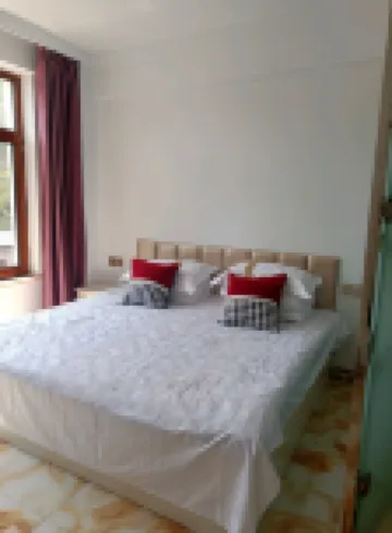 kuandianfujungjiudian