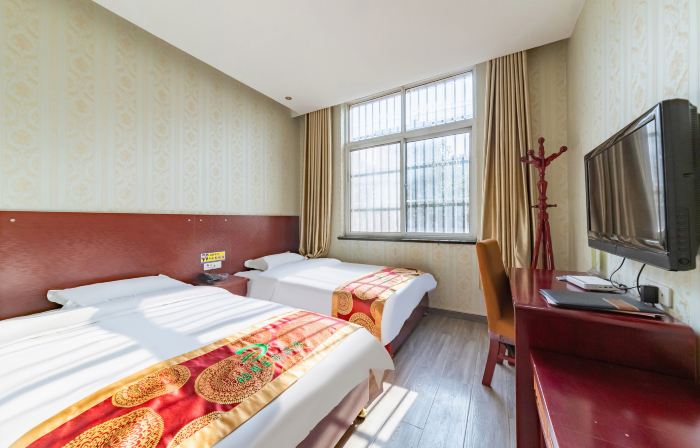 Home Inn Huayi Hotel (Hanzhong Yang County Wenming Road Branch)