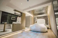 Xiaotian'e Themed Hotel - Hot Tub