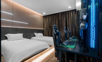 Jianyang 21st Theme Hotel