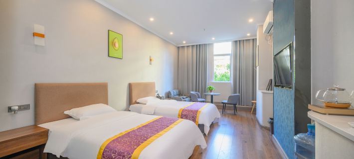 sea   hottle Hotels in Yuechi