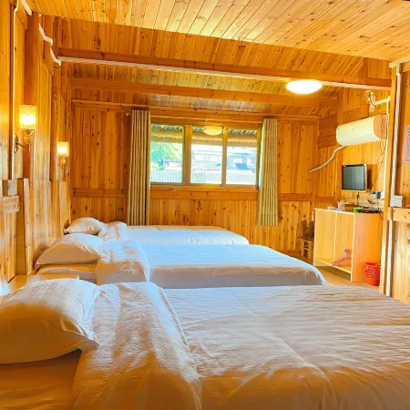 Sanjiang Week Ba Inn
