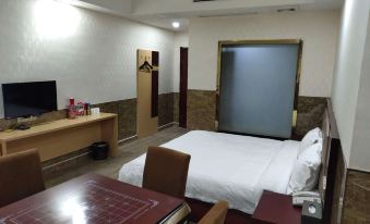 Wuwei Shengshi Haoting Business Hotel