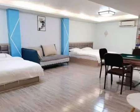 Baiyue Hotel Hotels in Yuping