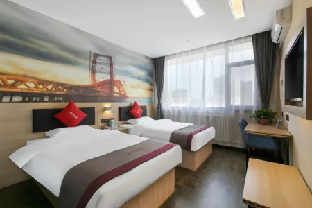 Shankee Hotel (Gujiao Traffic Police Brigade) Отели рядом с достопримечательностью «Hongdou Villa»