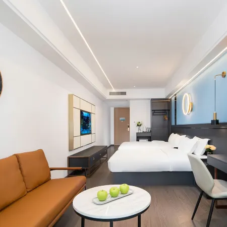Chengdu Chunxi Road Tianfu Square Rushi ChaowaHotel