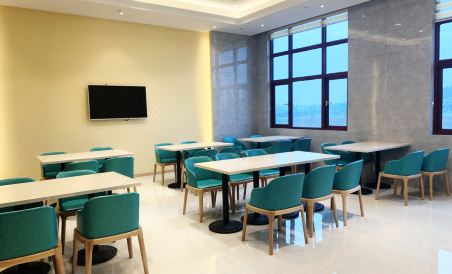 Vienna 3 Best Hotel - Housity