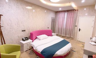 Xinmi Golden Triangle Business Hotel (Zhongqiang Light Year City Plaza)