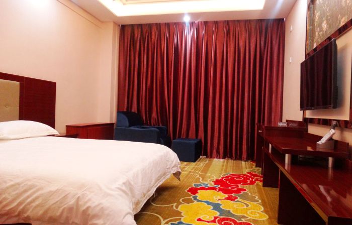 Mulei Sunshine Flower Garden Hotel