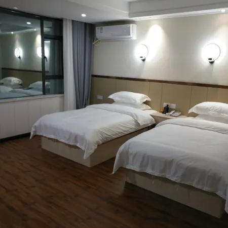 Nanzhang Jinzhong Xiangqing Holiday Hotel