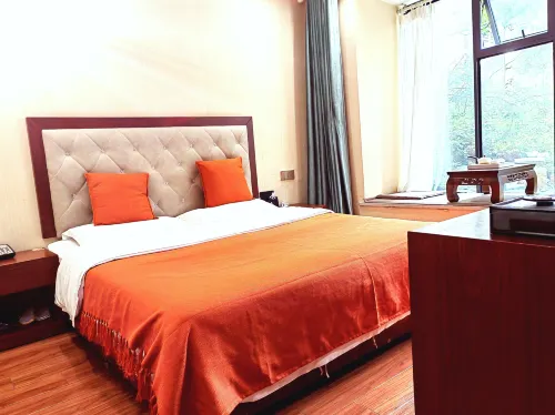 渠縣花園商務賓館（賨人裡財富中心店） 渠縣住宿飯店