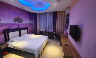 Weisding Fashion Hotel