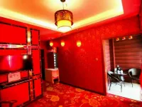 芒果自助公寓（中醫葯大學凱旋廣場店）