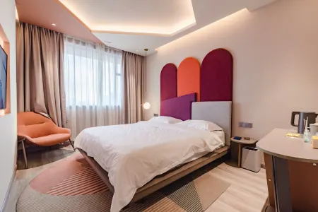 Yishe Qingju Hotel (Dengzhou Xinglin Rehabilitation Hospital) Отели рядом с достопримечательностью «Nanyang Vocational College of Science and Technology»