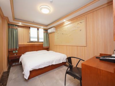 Ruizhi Hotel