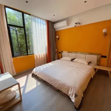 Xiaogan Qingkongshu Themed Homestay