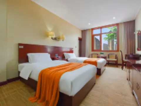 Huarong Business Hotel Hotel di Hefeng