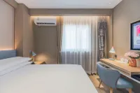 Homeinn · neo (Shanghai Lujiazui Area Babai Ban Pudong South Road) Hotels in Shanghai