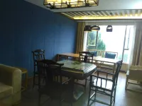 Qichun Lishizhen Holiday Hotel