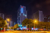 Yitel Zhige Hotel (Nanjing Hongyang Plaza Changjiang Bridge North Subway Station) Các khách sạn ở Nam Kinh