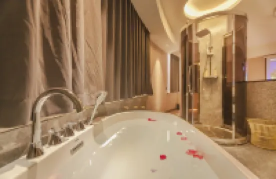 Parfik 3D Film Hotel (Wenling Zeguo Passenger Transport Center)