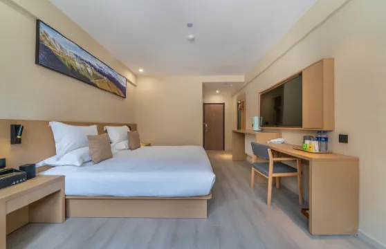 雲知酒店（情歌廣場店）