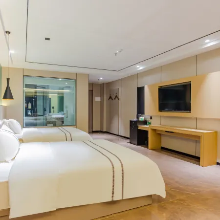Yade Hotel