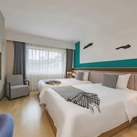 Kunming Jinlangyuan Hotel (Nanping Pedestrian Street Jinma Bijifang Branch)